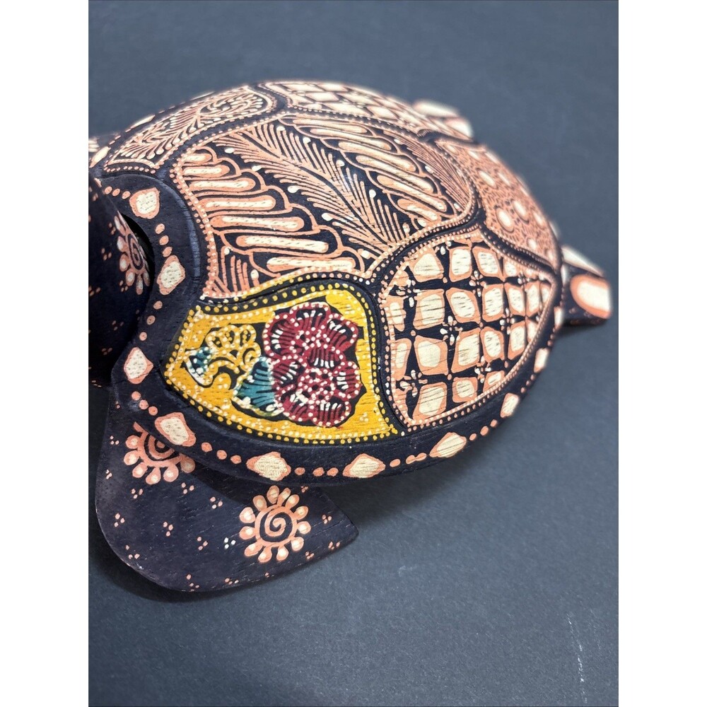 Hand-Painted Wood Sea Turtle Figurines with Floral Designs - Picture 8 of 8